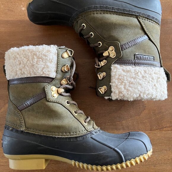 Tommy Hilfiger Womens Duck Boots Green Faux Fur Size 8 M Gold Tone Plush Lined - Picture 1 of 10